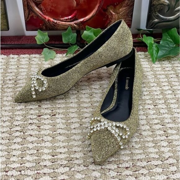 Larroude Lee Crystal-Embellished Lurex Pointed Flats in Gold Size 6 - Picture 5 of 14